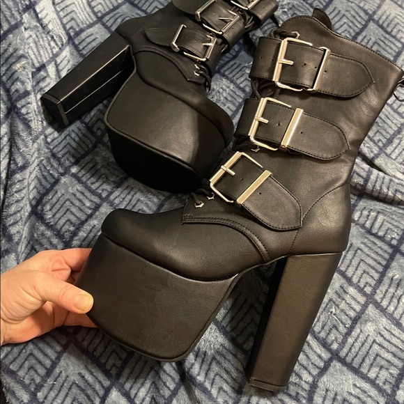 Demonia Black Buckle Platform Boots - Picture 7 of 16